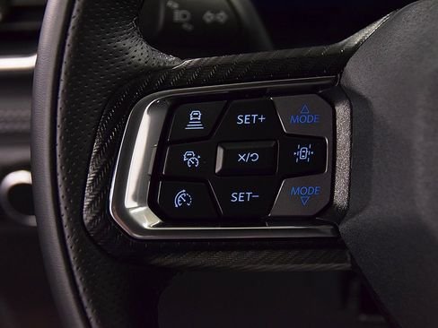 Used 2024 Ford Mustang GT Premium image 19