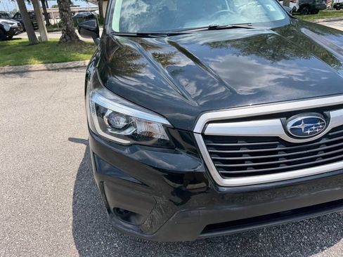 Used 2020 Subaru Forester Premium AWD/4WD image 15