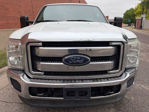 Used 2014 Ford F250 XLT w/ XLT Interior Package AWD/4WD image 5