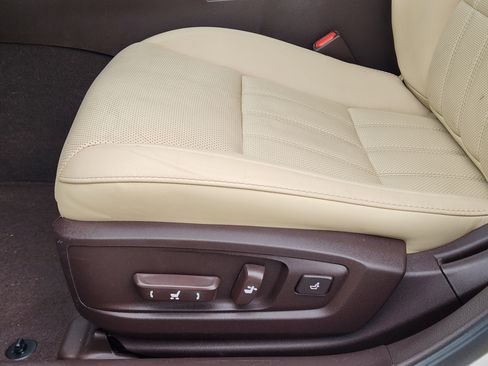 Used 2017 Lexus ES 350 image 32