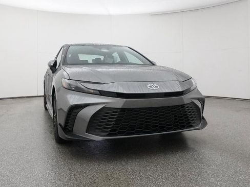 New 2026 Toyota Camry SE image 30