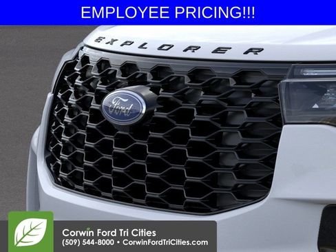 New 2026 Ford Explorer ST-Line AWD/4WD image 17
