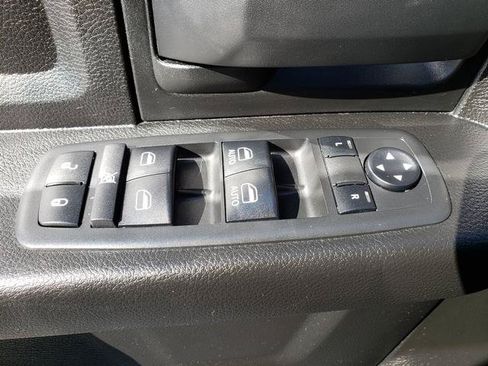 Used 2019 RAM 1500 Express AWD/4WD image 26