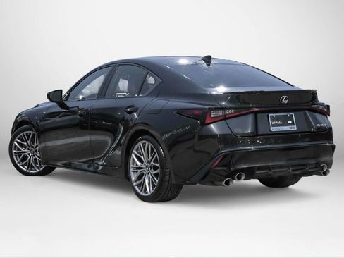 Used 2022 Lexus IS 500 image 8