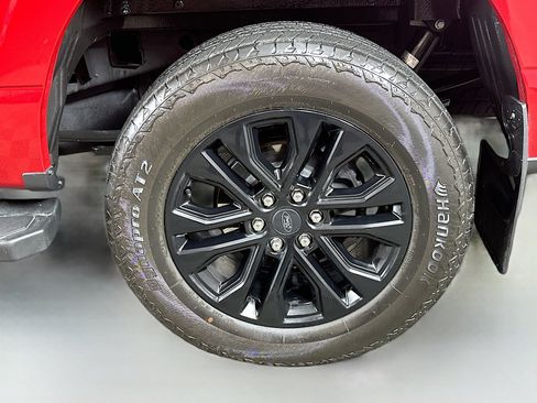 Used 2024 Ford F150 Lariat w/ Equipment Group 502A High image 30