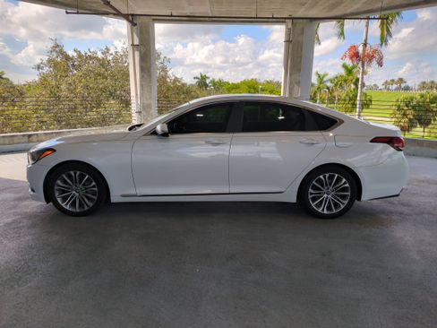 Used 2017 Genesis G80 3.8 image 8