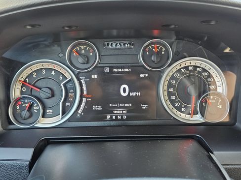 Used 2014 RAM 2500 Laramie w/ Protection Group AWD/4WD image 16