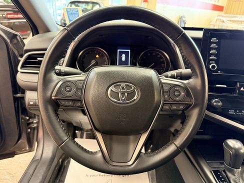 Used 2023 Toyota Camry SE FWD image 27