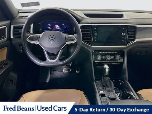 Used 2023 Volkswagen Atlas Cross Sport SEL Premium R-Line AWD/4WD image 25