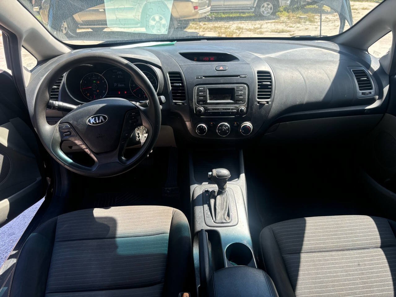 Used 2015 Kia Forte LX FWD image 6
