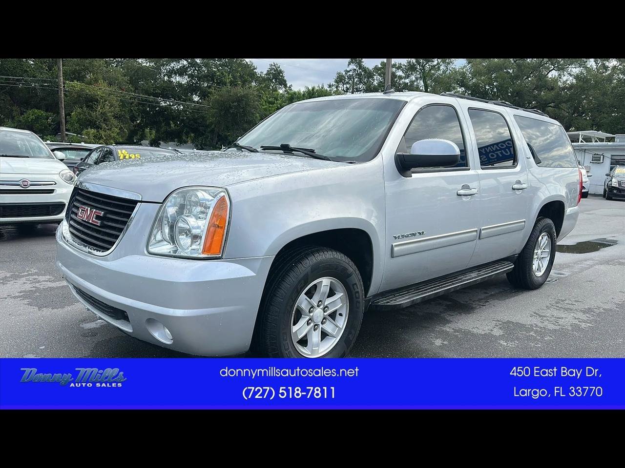 Used 2014 GMC Yukon XL SLT RWD image 1