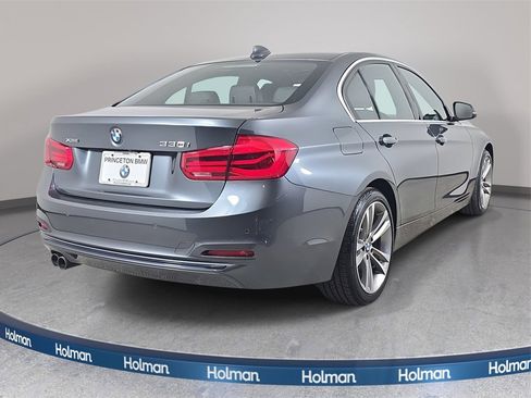 Used 2017 BMW 330i xDrive Sedan image 6