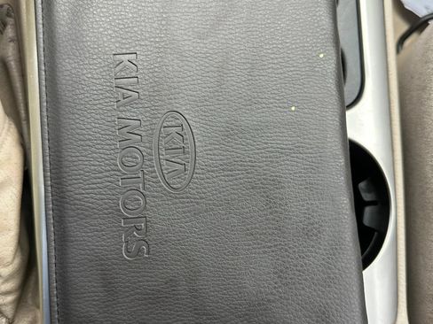 Used 2006 Kia Sorento 2WD image 22