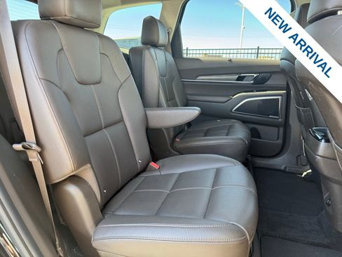 Used 2021 Kia Telluride SX w/ Nightfall Edition Package image 11