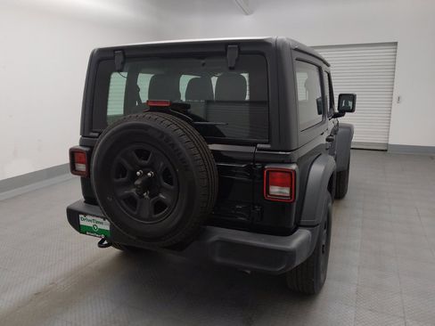 Used 2019 Jeep Wrangler Sport AWD/4WD image 7