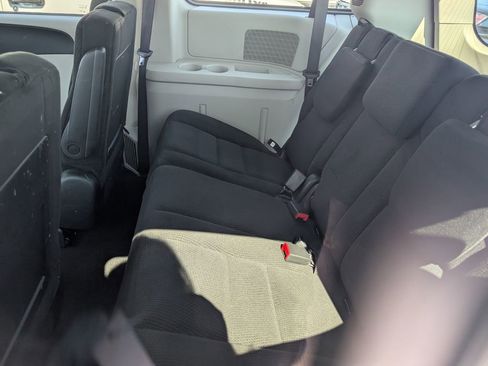 Used 2017 Dodge Grand Caravan SE w/ Power Window Group image 8