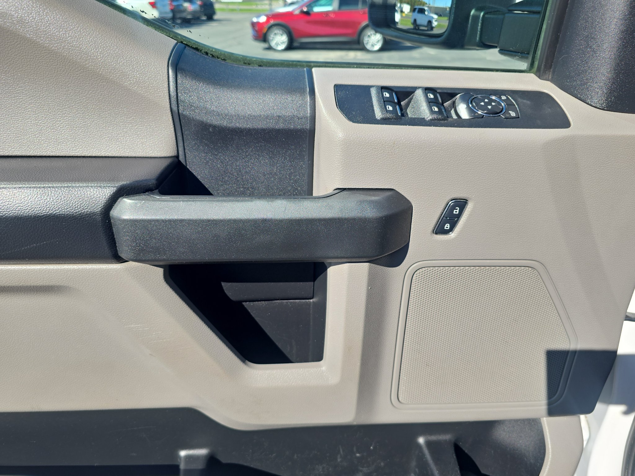 Used 2017 Ford F250 XL w/ Power Equipment Group RWD image 19