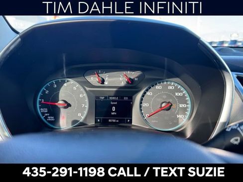 Used 2018 Chevrolet Equinox LT image 3