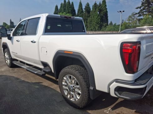 Used 2020 GMC Sierra 2500 Denali w/ Denali Ultimate Package AWD/4WD image 7