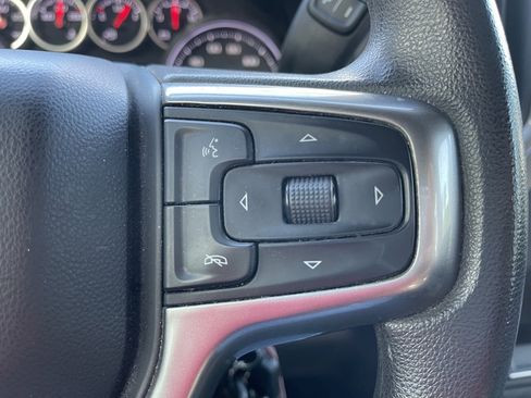 Used 2022 Chevrolet Silverado 1500 Custom w/ Safety Confidence Package image 17