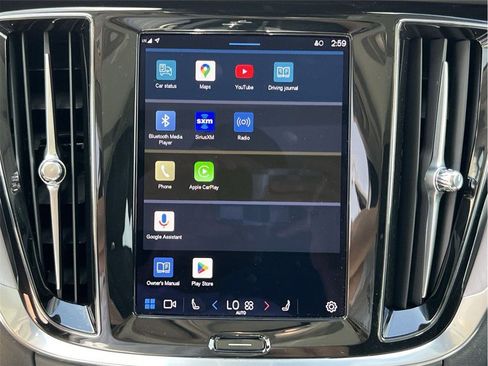 Used 2024 Volvo S60 B5 Core image 42