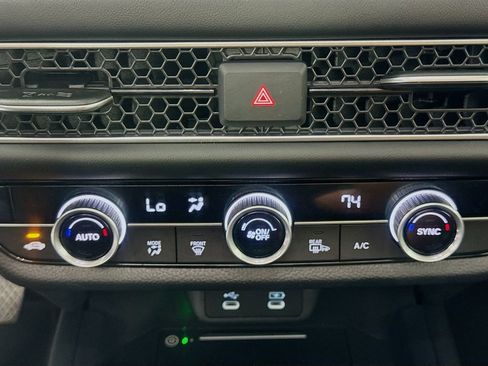 Certified 2026 Honda HR-V EX-L image 17