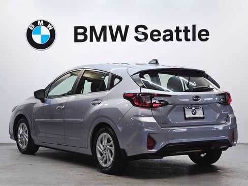 Used 2025 Subaru Impreza 2.0i image 4