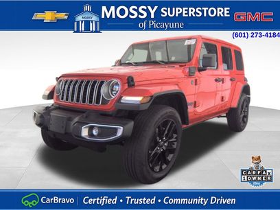 Used 2025 Jeep Wrangler Unlimited Sahara w/ Safety Group