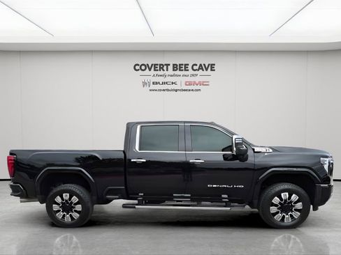 Used 2024 GMC Sierra 2500 Denali w/ Denali Reserve Package image 11