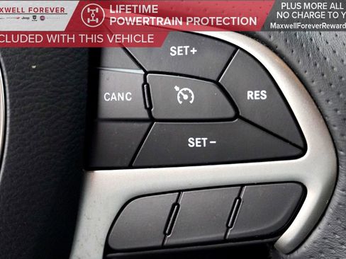 Used 2019 Dodge Durango SXT w/ 3rd Row Seating Group image 15