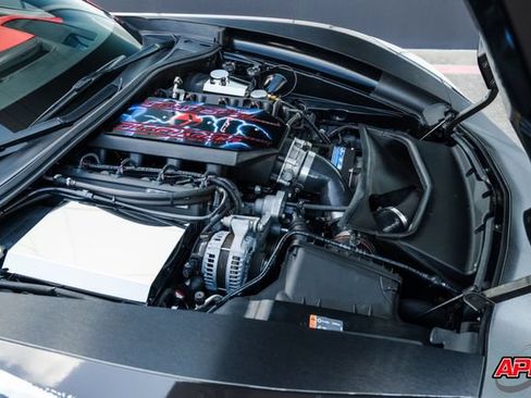 Used 2015 Chevrolet Corvette Z06 w/ 3LZ Preferred Equipment Group RWD image 80