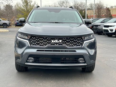 Used 2023 Kia Sorento X-Line EX image 2