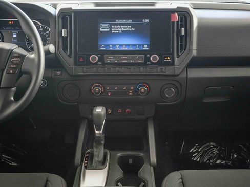 Certified 2025 Nissan Frontier S image 13