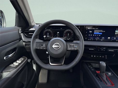 New 2026 Nissan Kicks SR w/ Illumination Package image 13