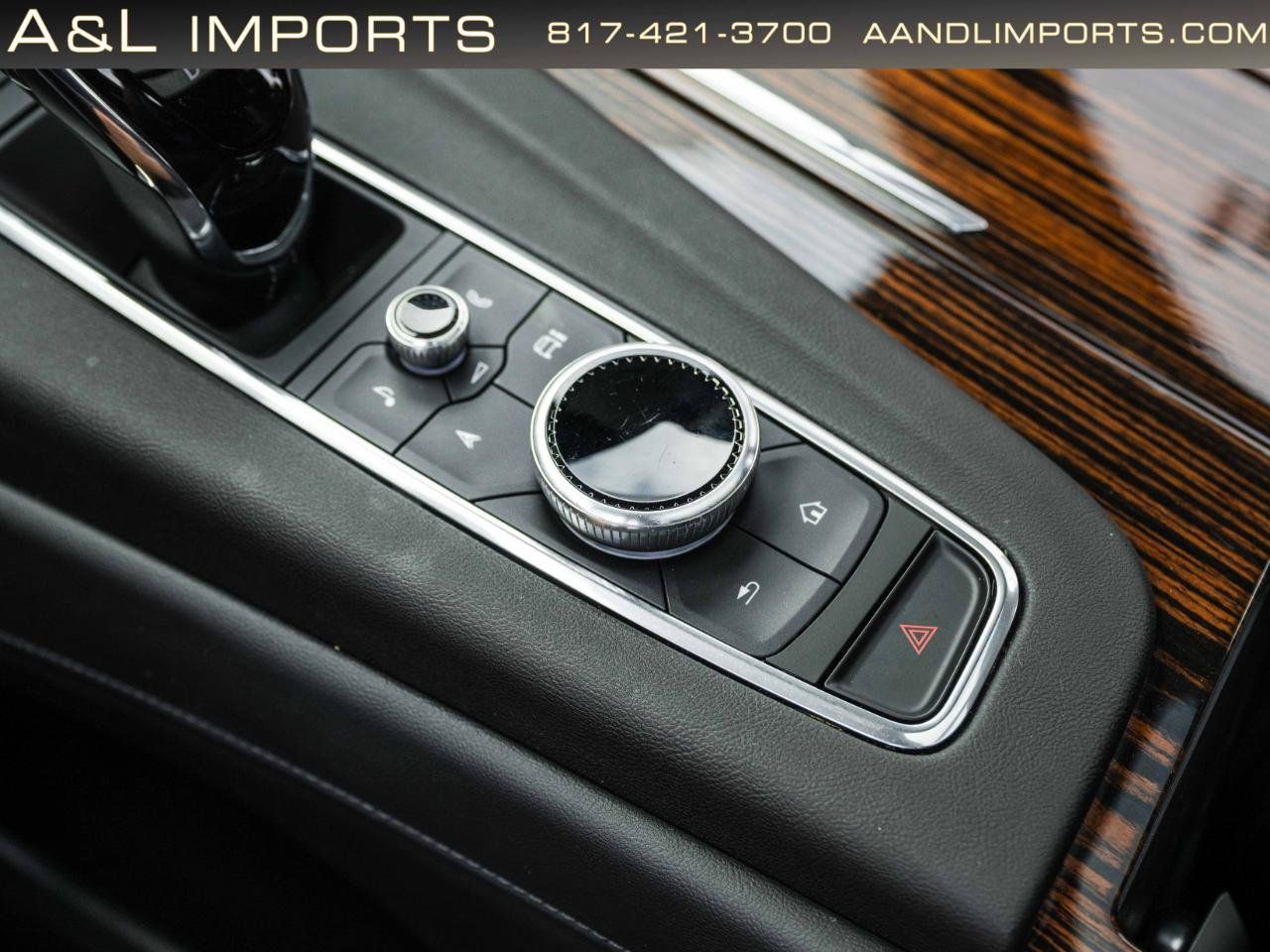 Used 2024 Cadillac Escalade ESV Premium Luxury AWD/4WD image 59