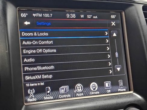 Used 2017 Jeep Grand Cherokee Laredo image 38