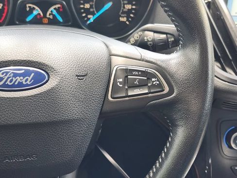 Used 2019 Ford Escape SE FWD image 28