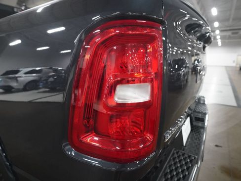 Used 2025 RAM 1500 Big Horn AWD/4WD image 31