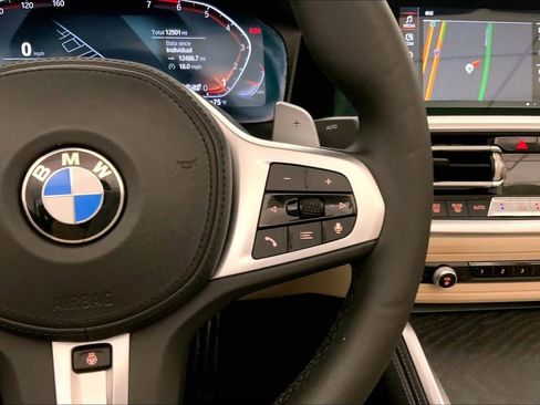 Certified 2022 BMW 430i xDrive Convertible w/ M Sport Package image 19