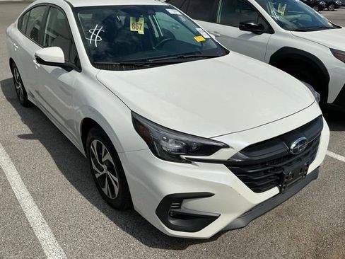 Used 2025 Subaru Legacy Premium image 3