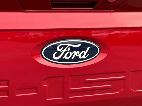 Used 2024 Ford F150 Lightning Flash image 26