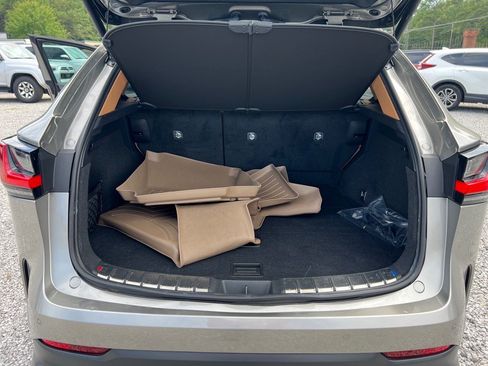 Used 2025 Lexus NX 250 FWD w/ Premium Package image 22