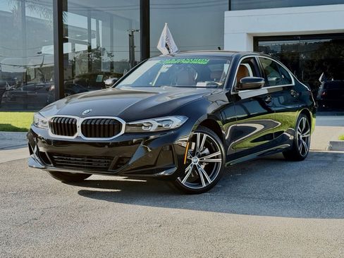 Used 2024 BMW 330i Sedan w/ Convenience Package RWD image 2
