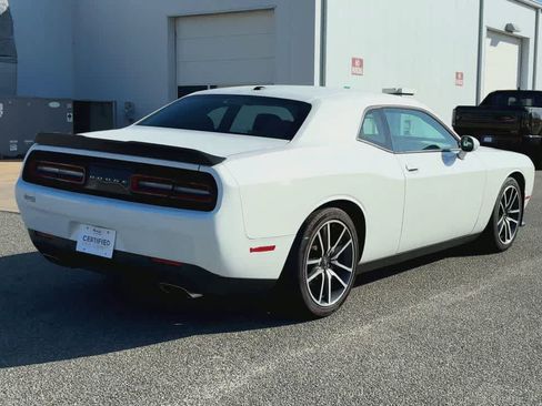 Used 2023 Dodge Challenger R/T RWD image 8