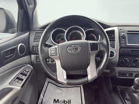 Used 2013 Toyota Tacoma 4x4 Double Cab w/ SR5 Pkg image 19