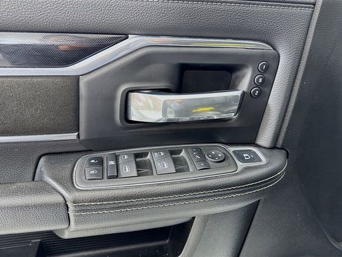 Used 2022 RAM 3500 Laramie w/ Night Edition image 18