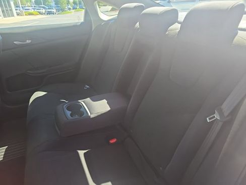 Used 2019 Honda Insight EX image 13