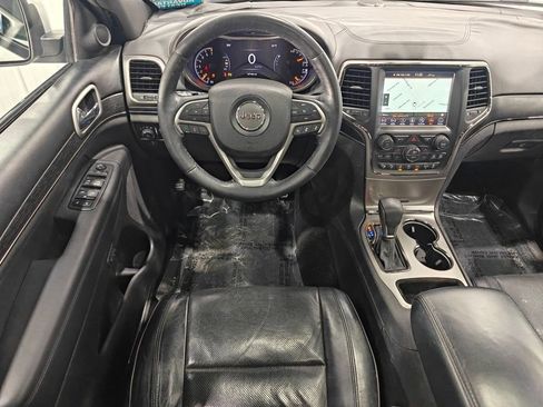 Used 2018 Jeep Grand Cherokee High Altitude RWD image 4