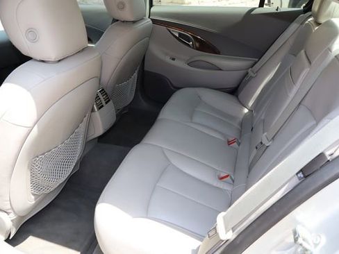 Used 2012 Buick LaCrosse Convenience FWD image 5
