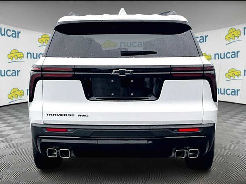 New 2026 Chevrolet Traverse LT w/ Midnight/Sport Edition image 6